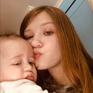 Meet your Posher, Ana